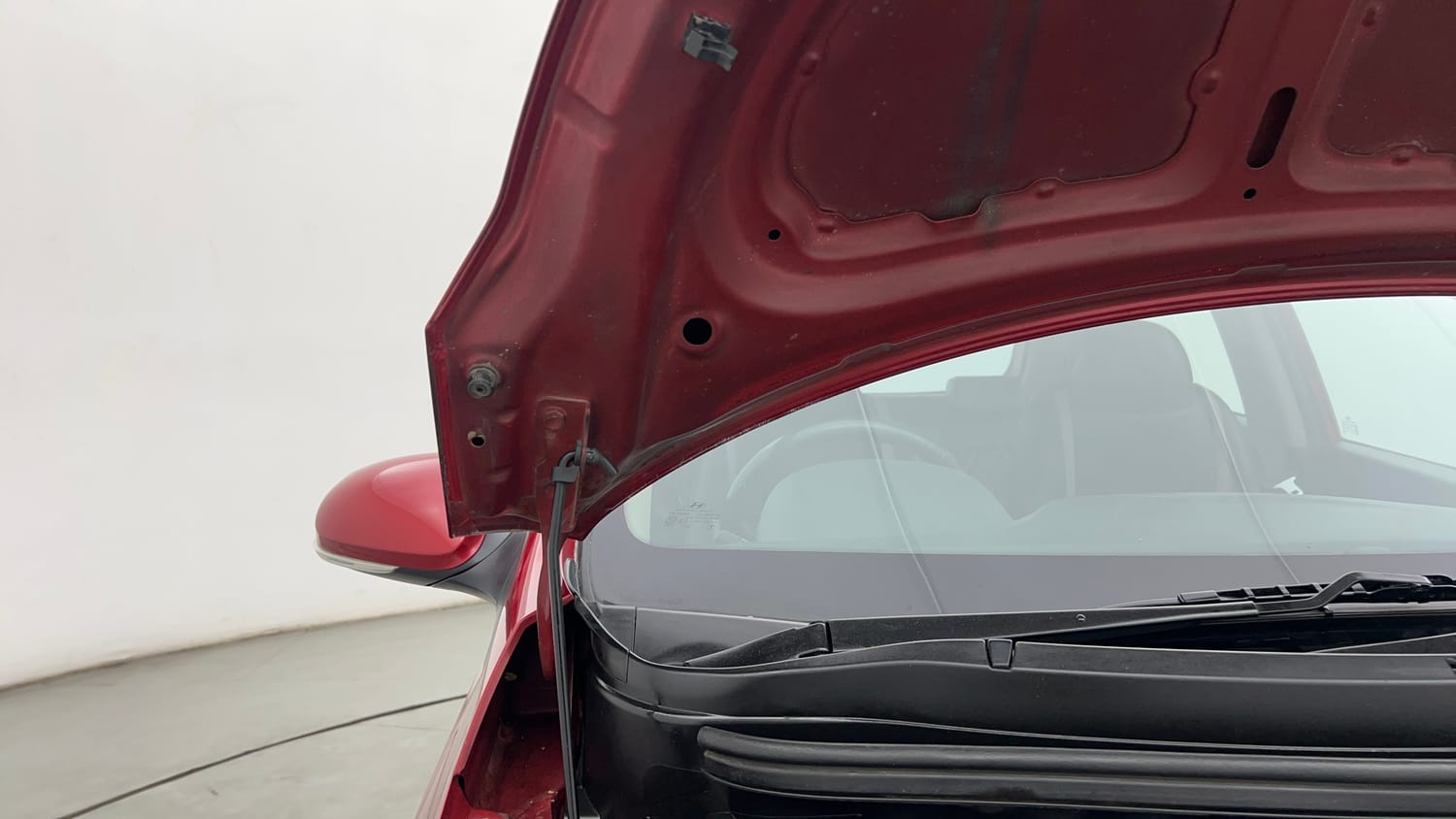 Used 2018 Hyundai Grand i10 Asta 1.2 Kappa VTVT Petrol Manual engine ENGINE RIGHT SIDE HINGE & APRON VIEW