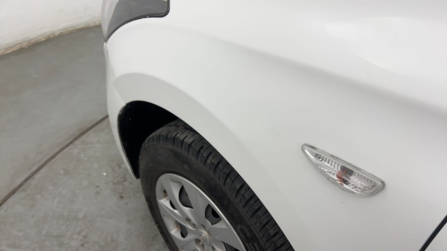 Used 2017 Hyundai Elite i20 Magna 1.2 Petrol Manual dents MINOR SCRATCH