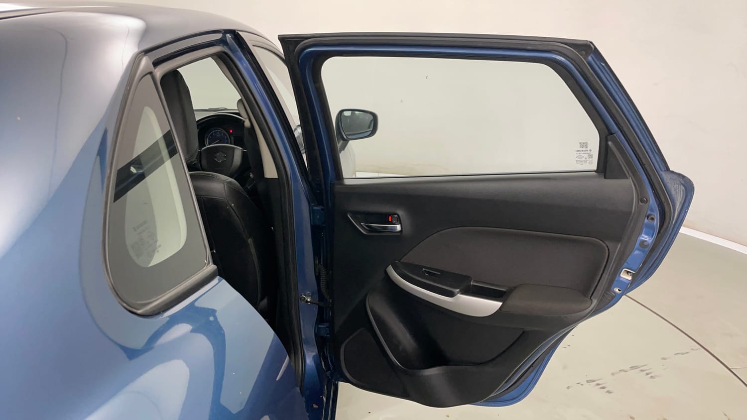 Used 2017 Maruti Suzuki Baleno Delta 1.2 Petrol Manual interior RIGHT REAR DOOR OPEN VIEW