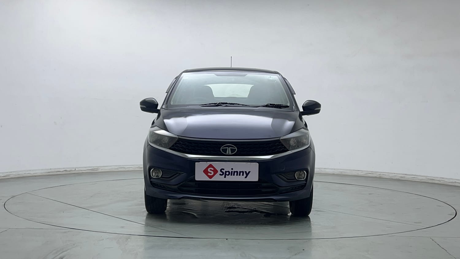 Used 2022 Tata Tigor XZ CNG Cng Manual exterior FRONT VIEW