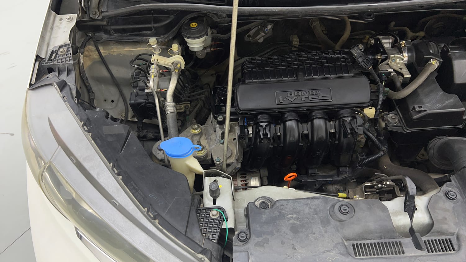 Used 2017 Honda WR-V S MT Petrol Petrol Manual engine ENGINE RIGHT SIDE VIEW