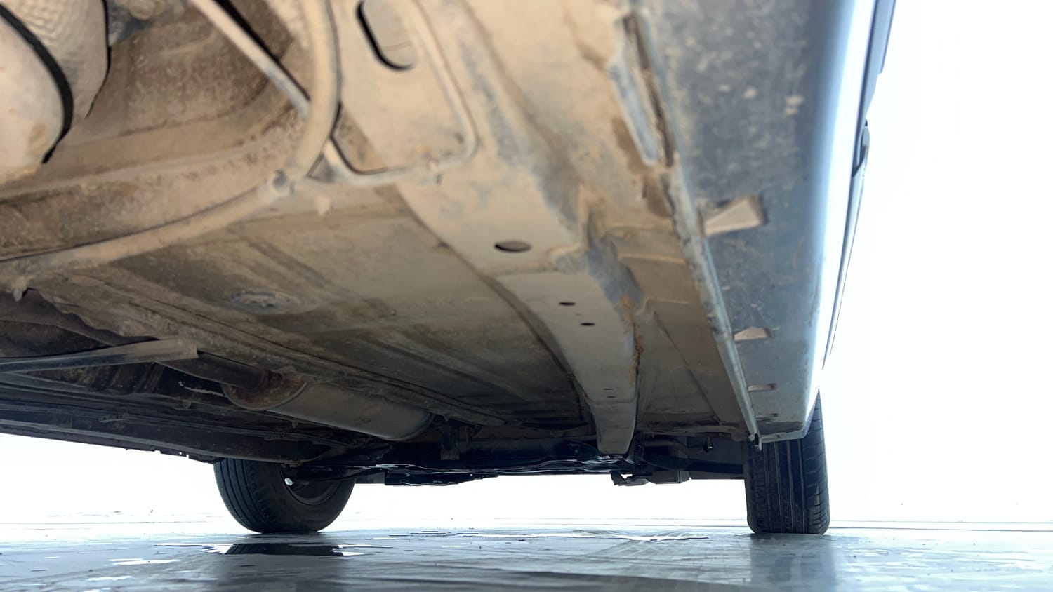 Used 2021 Maruti Suzuki Baleno Delta Petrol Manual extra REAR RIGHT UNDERBODY VIEW