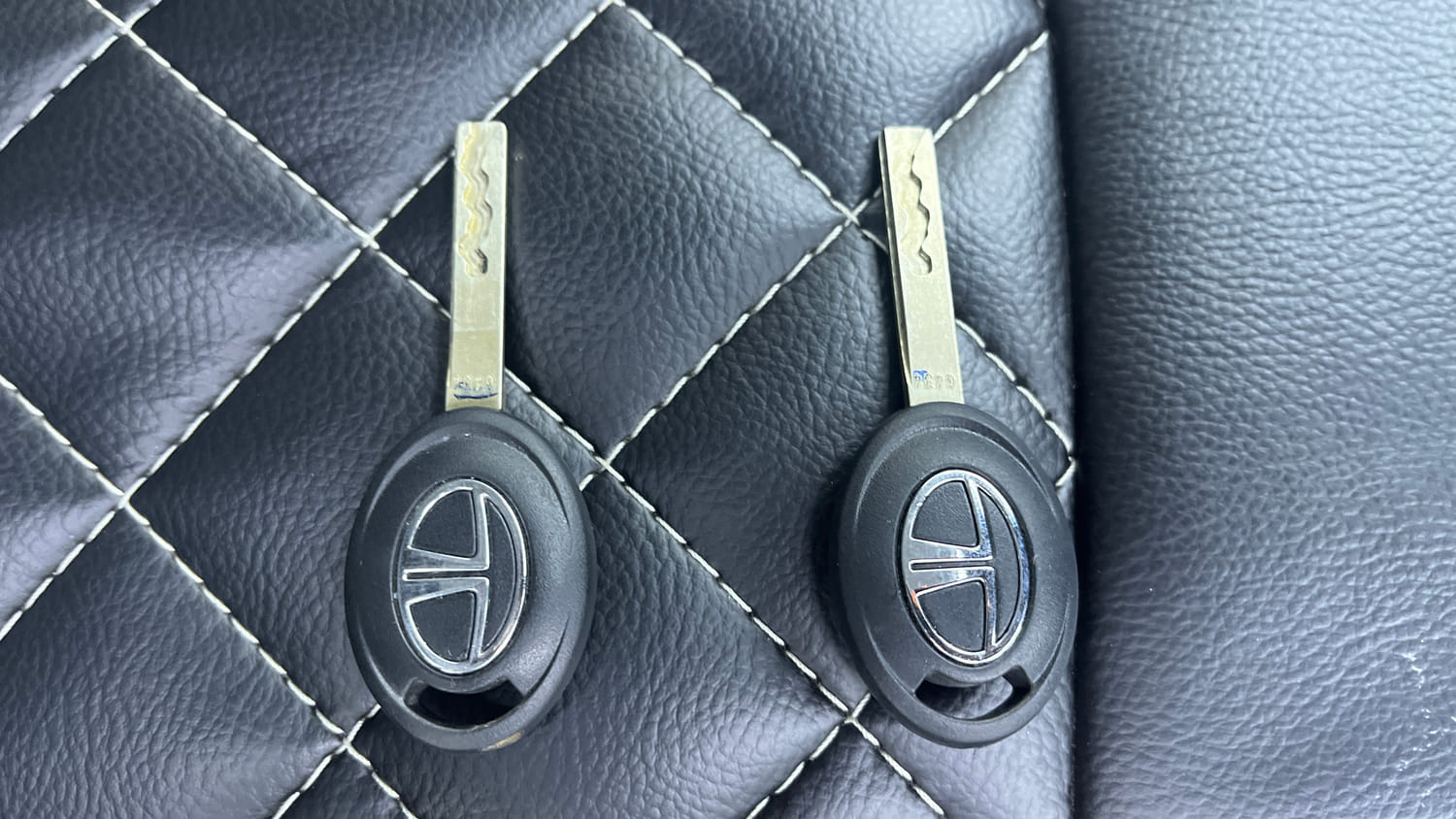 Used 2026 Tata Tiago XE Petrol Manual extra CAR KEY VIEW