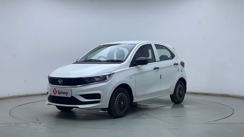Used 2026 Tata Tiago XE Petrol Manual exterior LEFT FRONT CORNER VIEW