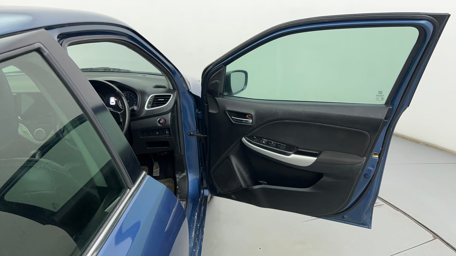 Used 2018 Maruti Suzuki Baleno Zeta 1.2 AT Petrol Automatic interior RIGHT FRONT DOOR OPEN VIEW