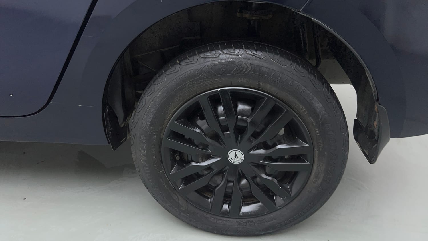 Used 2022 Tata Tigor XZ CNG Cng Manual tyres LEFT REAR TYRE RIM VIEW