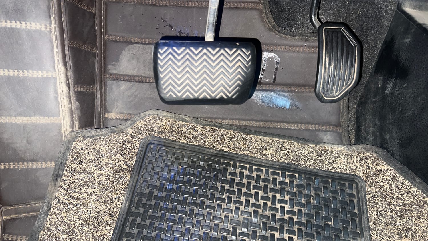 Used 2017 Toyota Corolla Altis VL CVT Petrol Petrol Automatic interior PEDALS VIEW