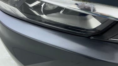 minor_scratch_0