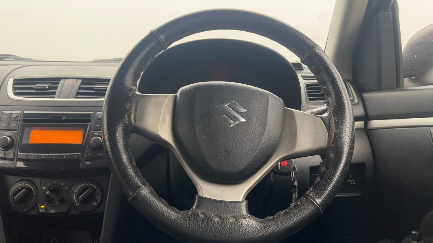 Used 2016 Maruti Suzuki Swift VXi Petrol Manual interior STEERING VIEW