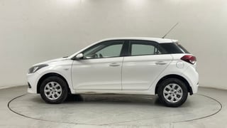 Used 2017 Hyundai Elite i20 Magna 1.2 Petrol Manual exterior LEFT SIDE VIEW