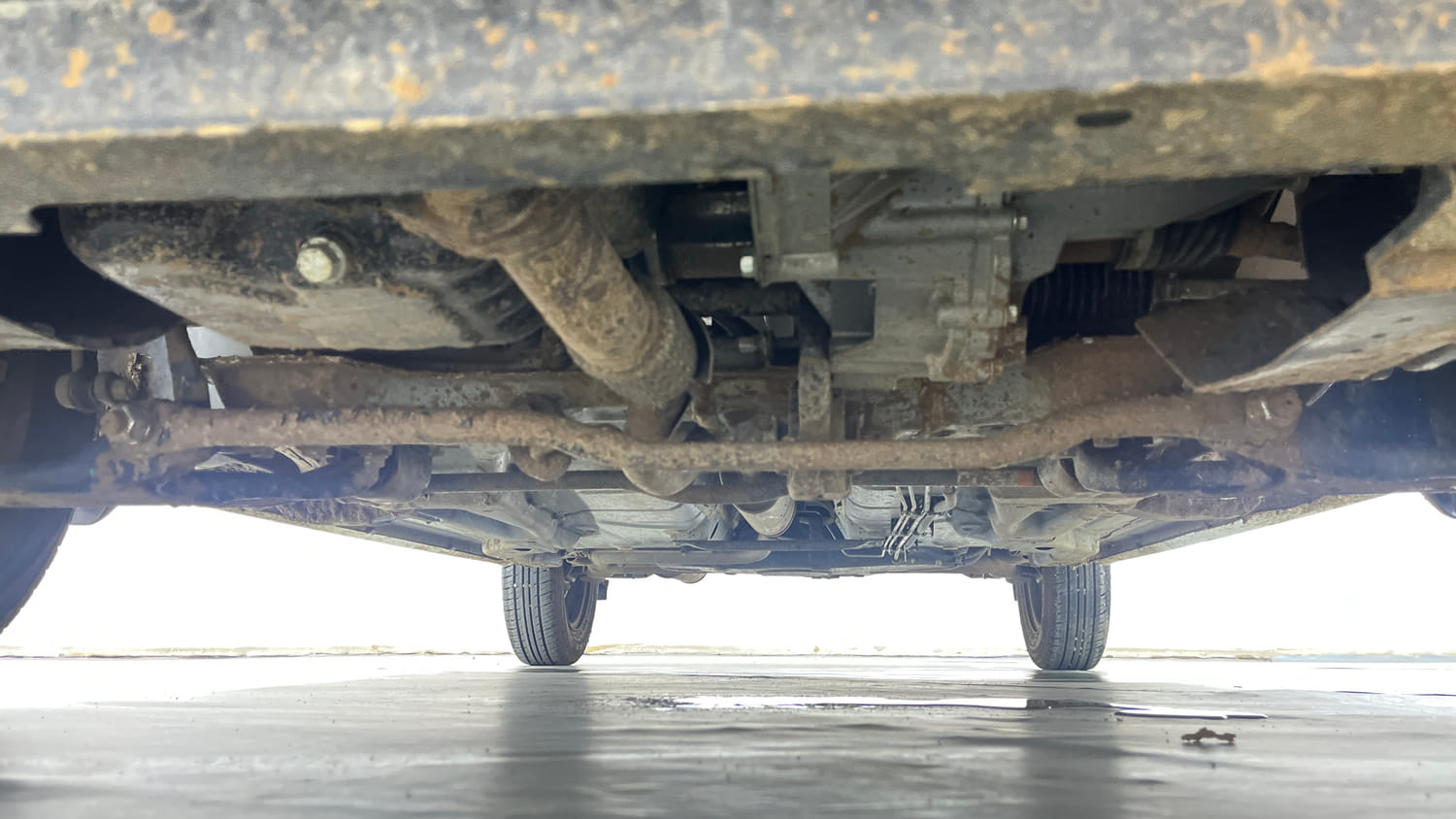 Used 2026 Tata Tiago XE Petrol Manual extra FRONT LEFT UNDERBODY VIEW