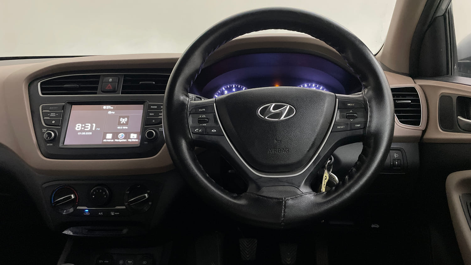 Used 2019 Hyundai Elite i20 Sportz Plus 1.2 Petrol Manual interior STEERING VIEW