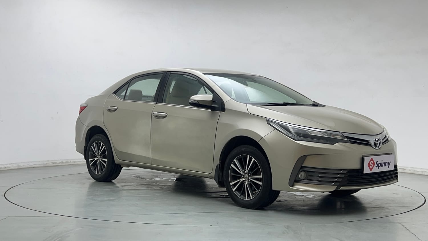 Used 2017 Toyota Corolla Altis VL CVT Petrol Petrol Automatic exterior RIGHT FRONT CORNER VIEW