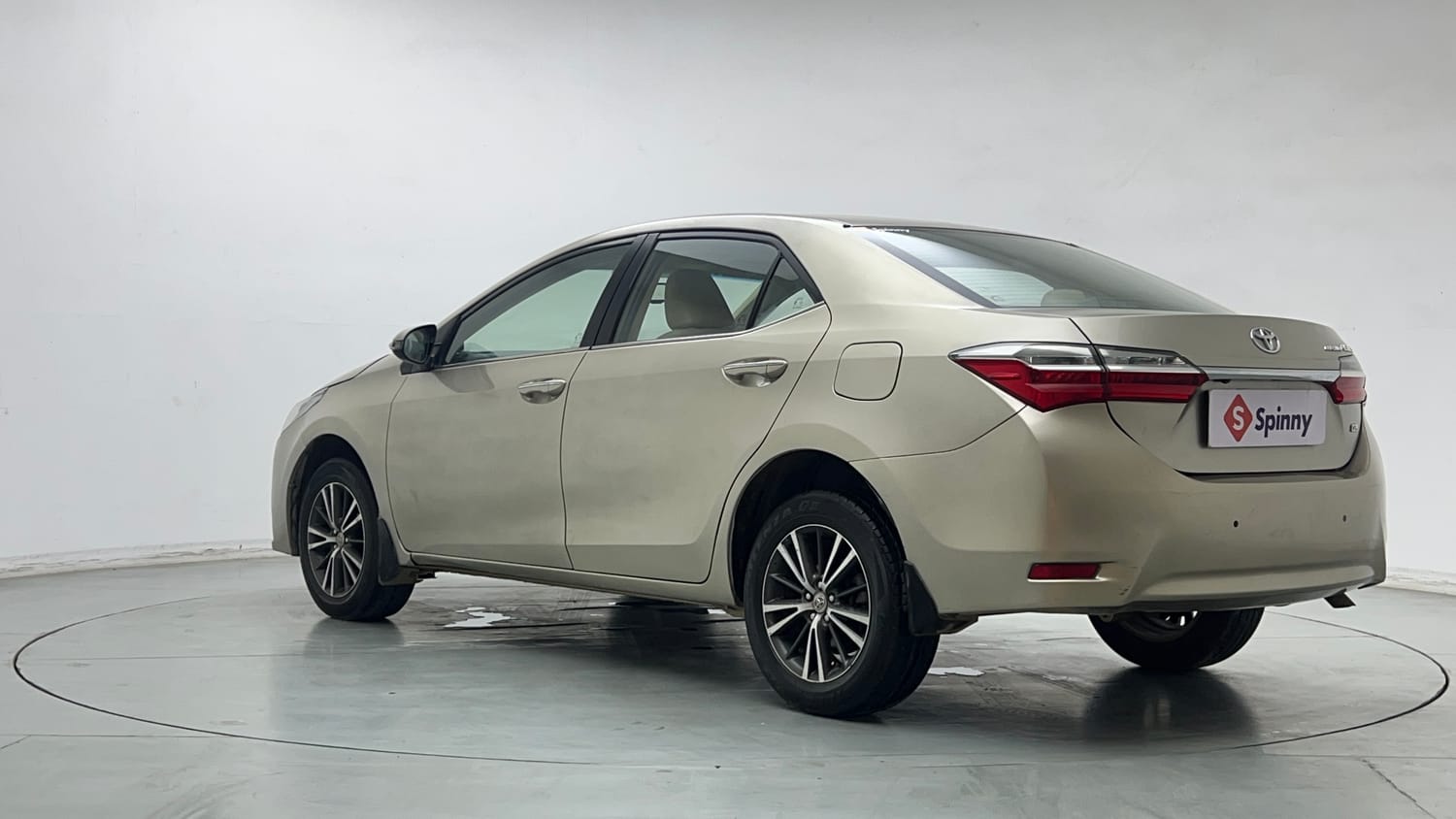 Used 2017 Toyota Corolla Altis VL CVT Petrol Petrol Automatic exterior LEFT REAR CORNER VIEW