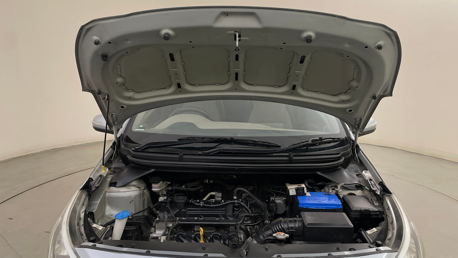 Used 2019 Hyundai Elite i20 Sportz Plus 1.2 Petrol Manual engine ENGINE & BONNET OPEN FRONT VIEW