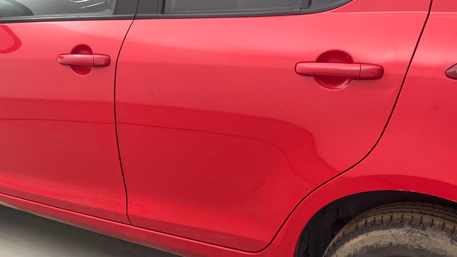 Used 2016 Maruti Suzuki Swift VXi Petrol Manual dents MINOR SCRATCH