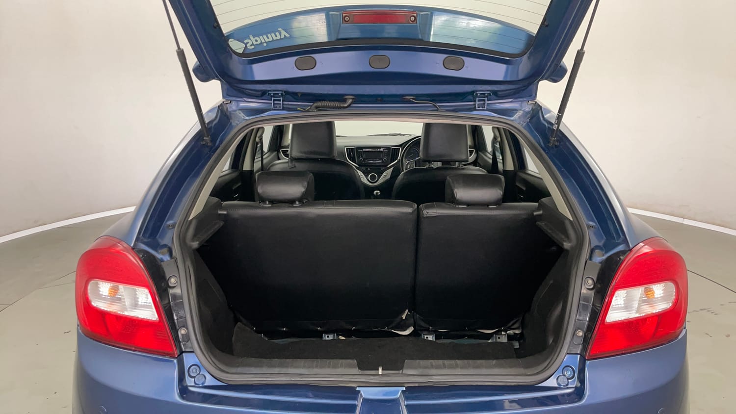 Used 2017 Maruti Suzuki Baleno Delta 1.2 Petrol Manual interior DICKY INSIDE VIEW