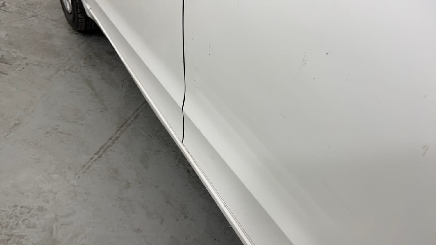Used 2017 Hyundai Elite i20 Magna 1.2 Petrol Manual dents MINOR SCRATCH