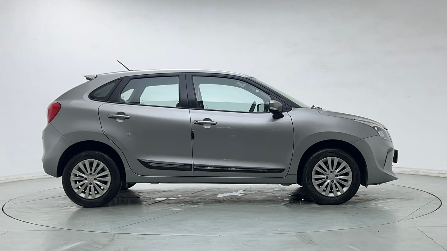 Used 2021 Maruti Suzuki Baleno Delta Petrol Manual exterior RIGHT SIDE VIEW