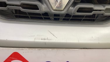 minor_scratch_0