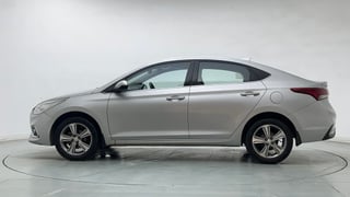 Used 2017 Hyundai Verna SX 1.6 VTVT Petrol Manual exterior LEFT SIDE VIEW