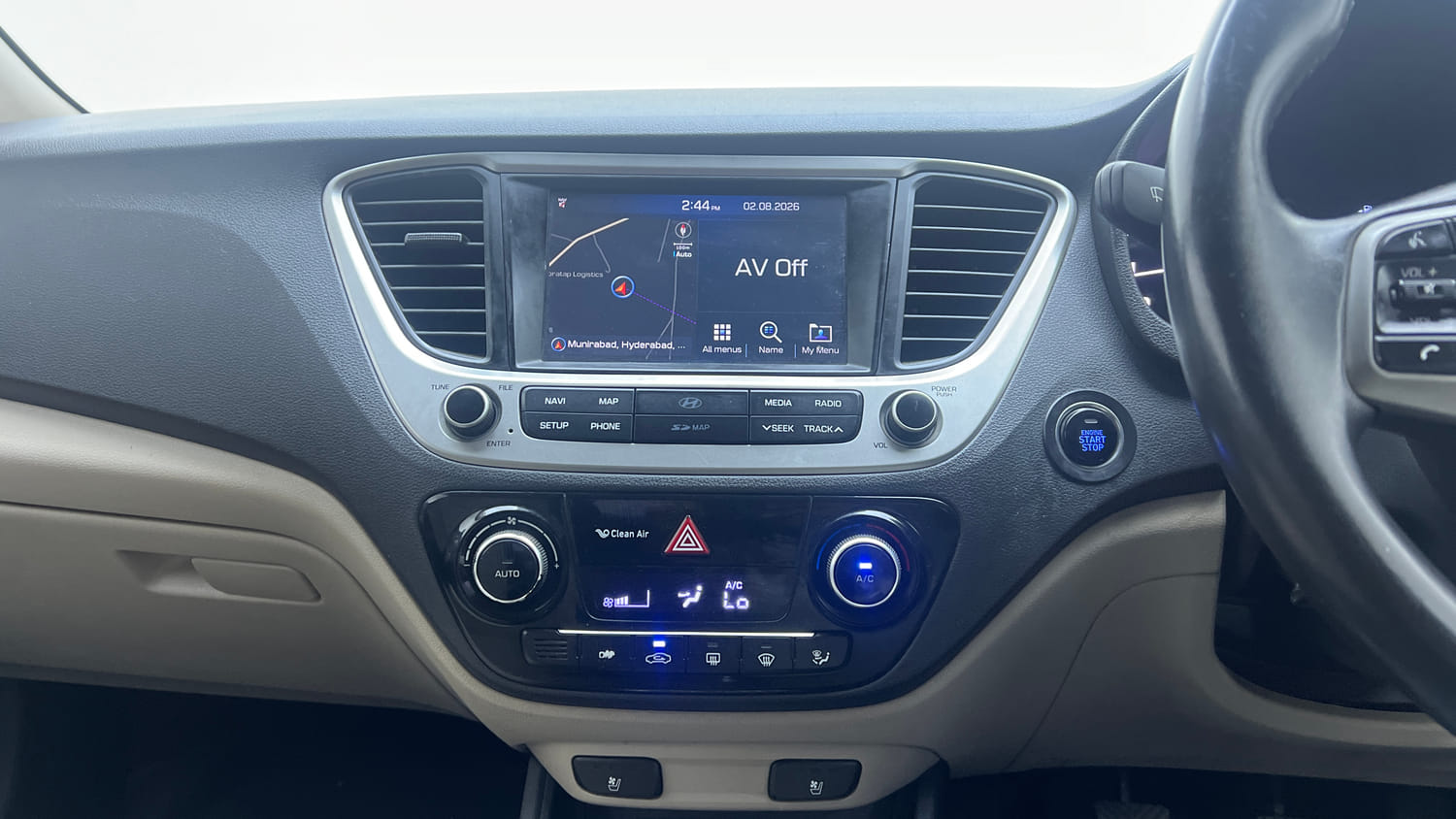 Used 2018 Hyundai Verna SX (O)1.6 VTVT Petrol Manual interior MUSIC SYSTEM & AC CONTROL VIEW