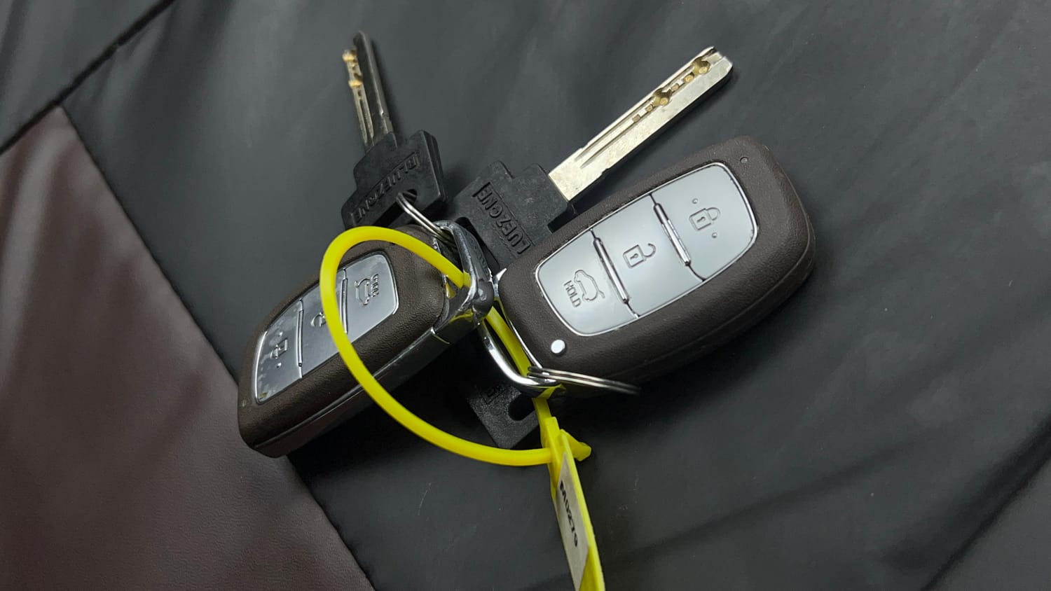 Used 2022 Hyundai Venue SX 1.2 Petrol Petrol Manual extra CAR KEY VIEW