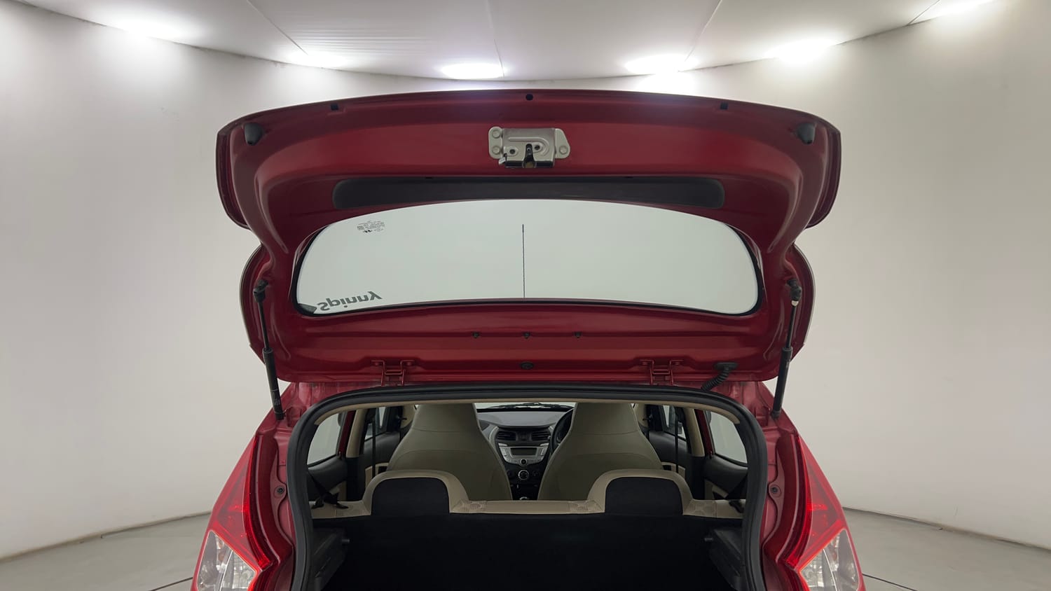 Used 2018 Hyundai Eon Magna + Petrol Manual interior DICKY DOOR OPEN VIEW