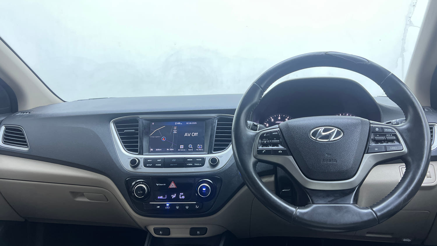 Used 2018 Hyundai Verna SX (O)1.6 VTVT Petrol Manual interior DASHBOARD VIEW