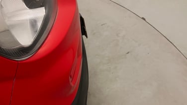 minor_scratch_0