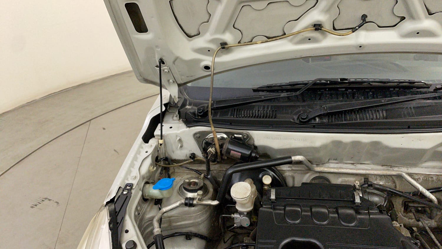 Used 2016 Maruti Suzuki Alto K10 VXi AMT Petrol Automatic engine ENGINE RIGHT SIDE HINGE & APRON VIEW