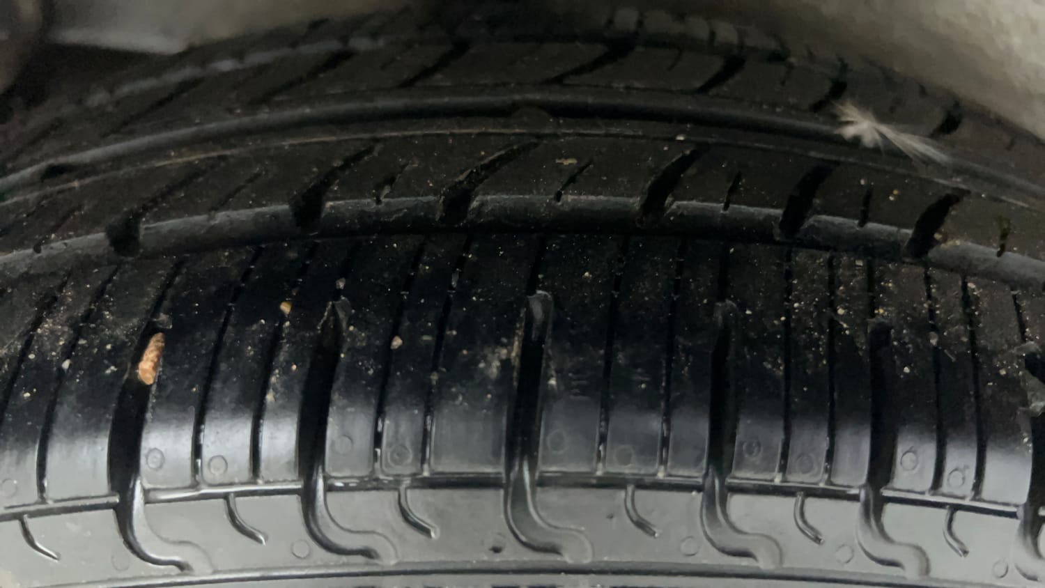 Used 2017 Maruti Suzuki Celerio ZXi Petrol Manual tyres RIGHT REAR TYRE TREAD VIEW