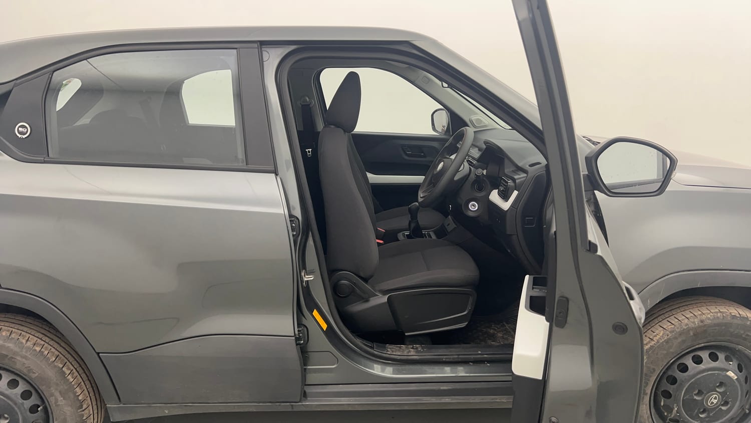 Used 2024 Tata Punch Pure MT Petrol Manual interior RIGHT SIDE FRONT DOOR CABIN VIEW
