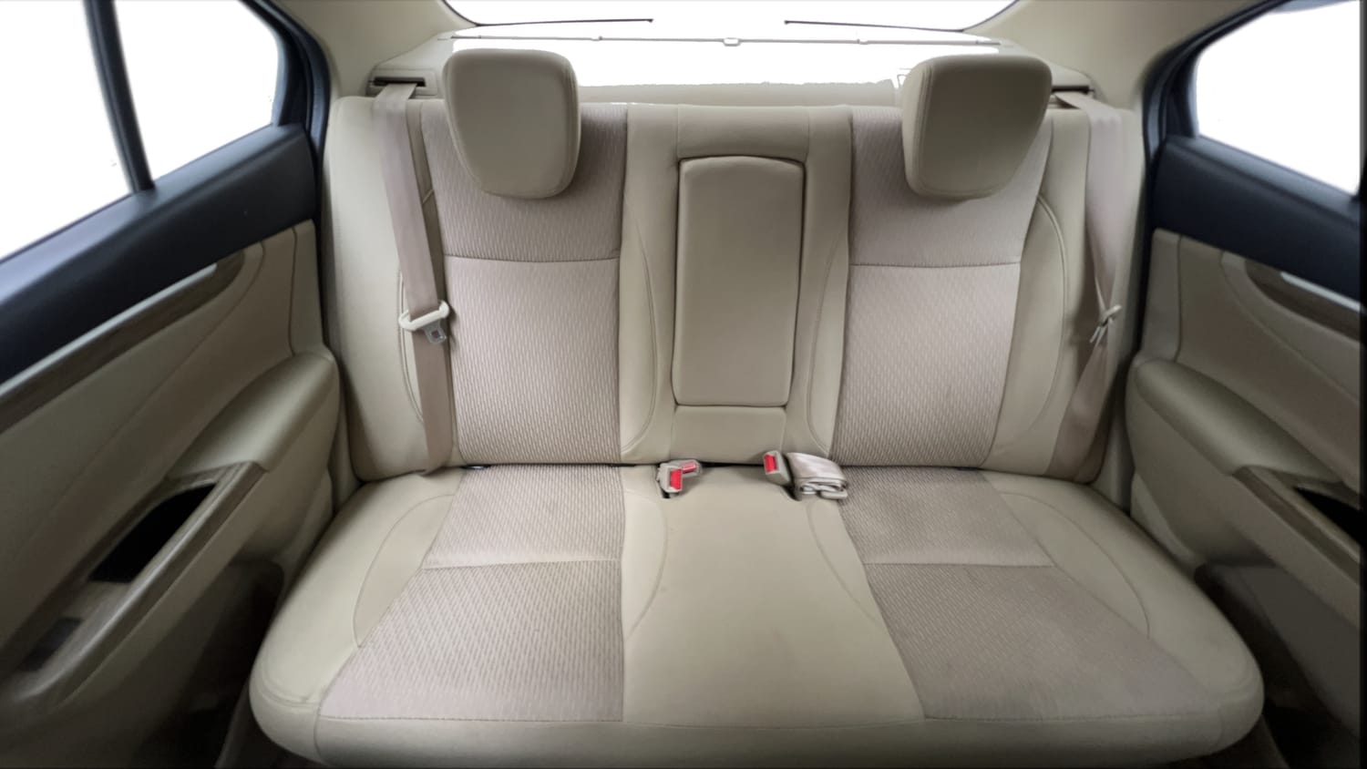 Used 2022 Maruti Suzuki Ciaz Zeta 1.5 Petrol Manual interior REAR SEAT CONDITION VIEW