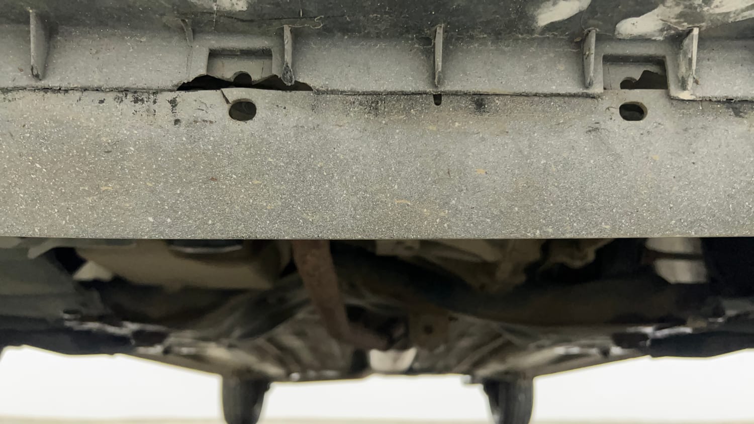 Used 2017 Maruti Suzuki Celerio ZXi Petrol Manual extra FRONT LEFT UNDERBODY VIEW