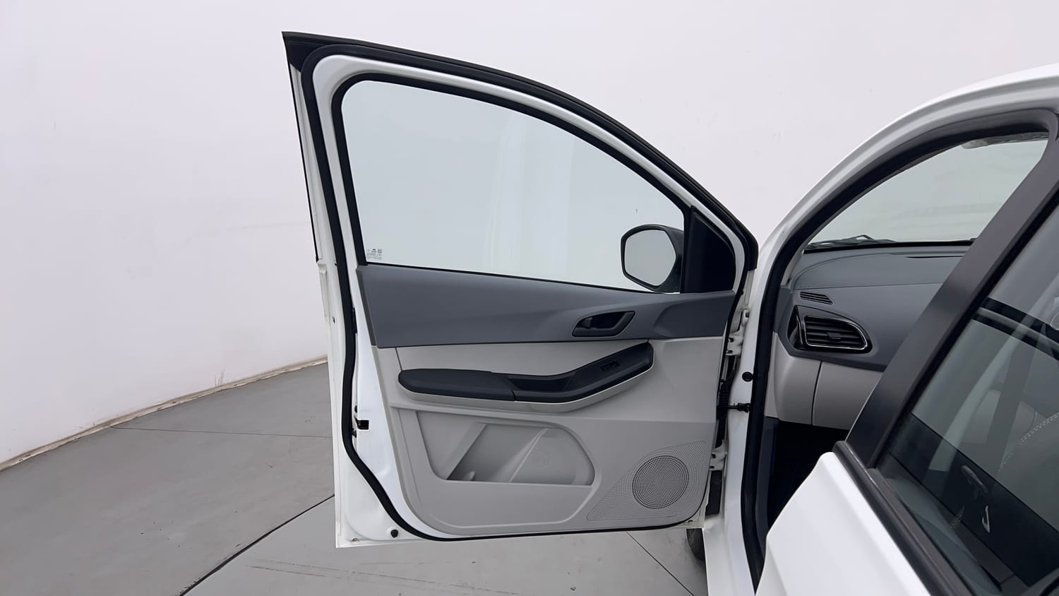 Used 2025 Tata Tiago XT Petrol Manual interior LEFT FRONT DOOR OPEN VIEW