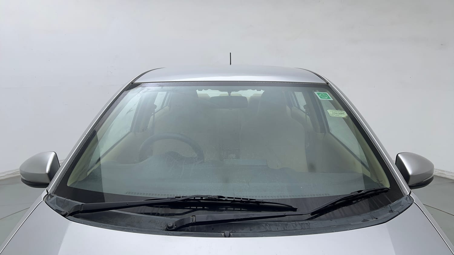 Used 2015 Honda Amaze 1.2 S i-VTEC Petrol Manual exterior FRONT WINDSHIELD VIEW