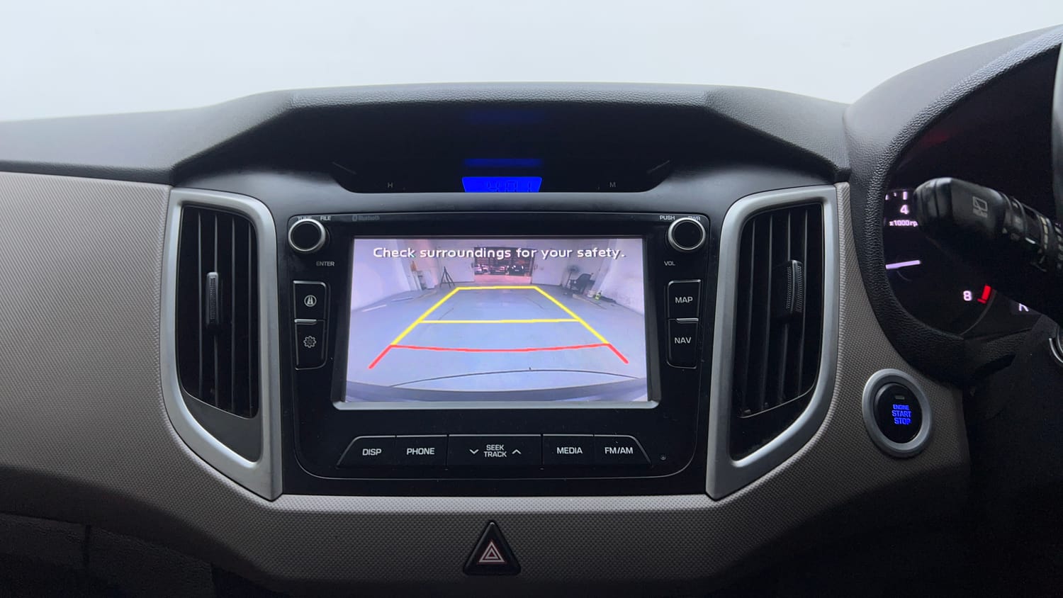 Used 2017 Hyundai Creta SX Plus 1.6 AT Petrol Petrol Automatic top_features Rear camera