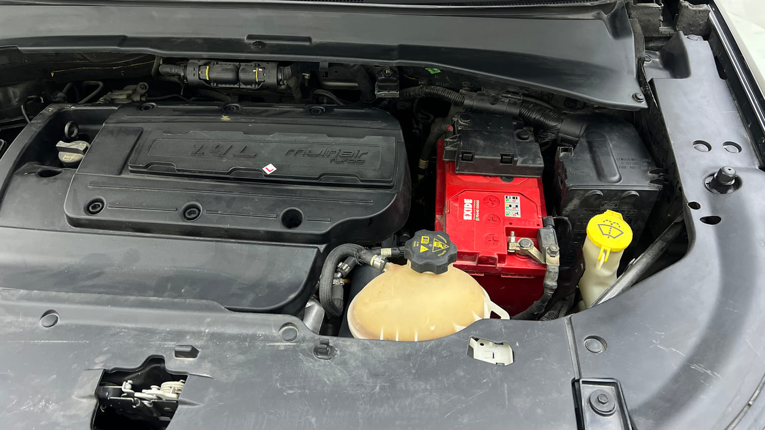 Used 2018 Jeep Compass Limited 1.4 Petrol AT Petrol Automatic engine ENGINE LEFT SIDE VIEW