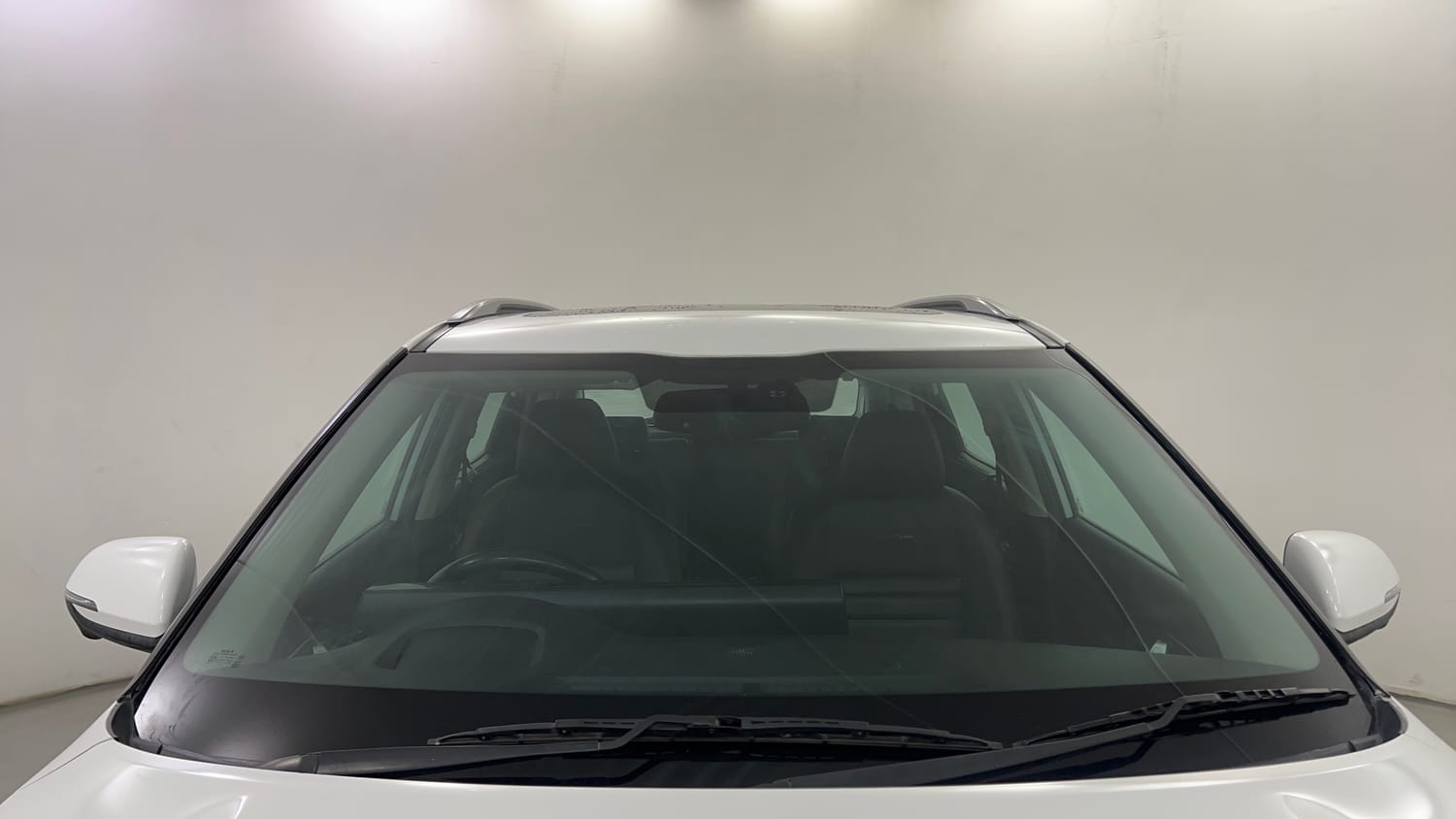Used 2020 Kia Seltos GTX Plus AT 1.5 Diesel Diesel Automatic exterior FRONT WINDSHIELD VIEW