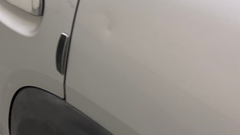 Used 2017 Renault Kwid 1.0 RXT Petrol Manual dents MINOR DENT