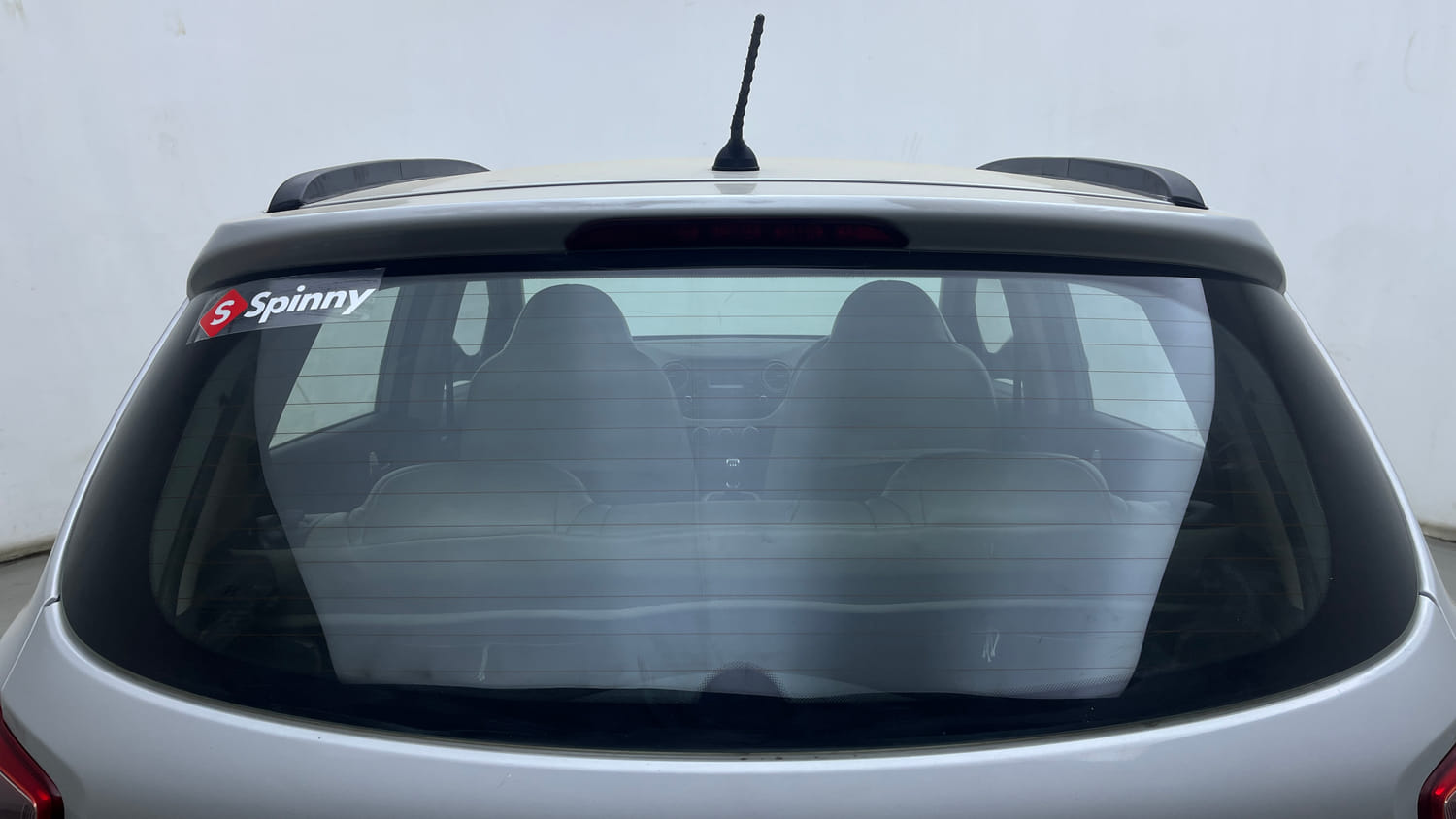 Used 2016 Hyundai Grand i10 Sportz 1.2 Kappa VTVT Petrol Manual exterior BACK WINDSHIELD VIEW