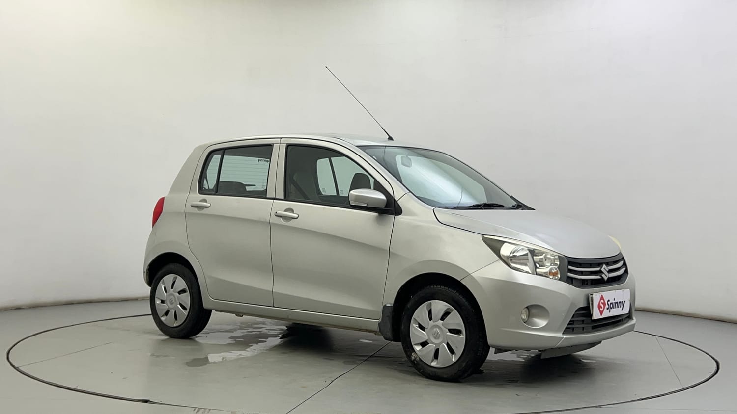 Used 2017 Maruti Suzuki Celerio ZXi Petrol Manual exterior RIGHT FRONT CORNER VIEW