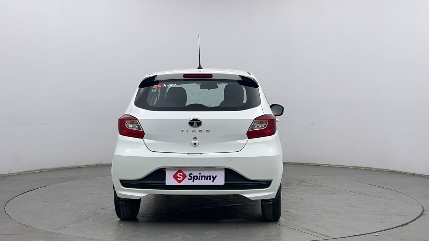 Used 2025 Tata Tiago XT Petrol Manual exterior BACK VIEW