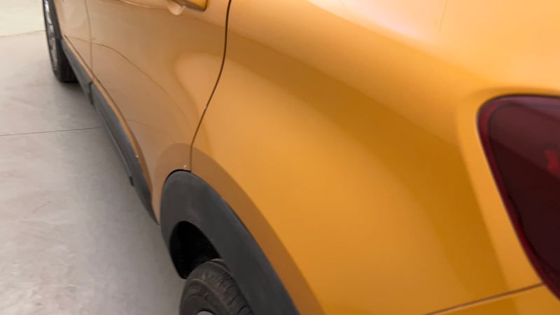 Used 2020 Renault Triber RXZ Petrol Manual dents MINOR SCRATCH
