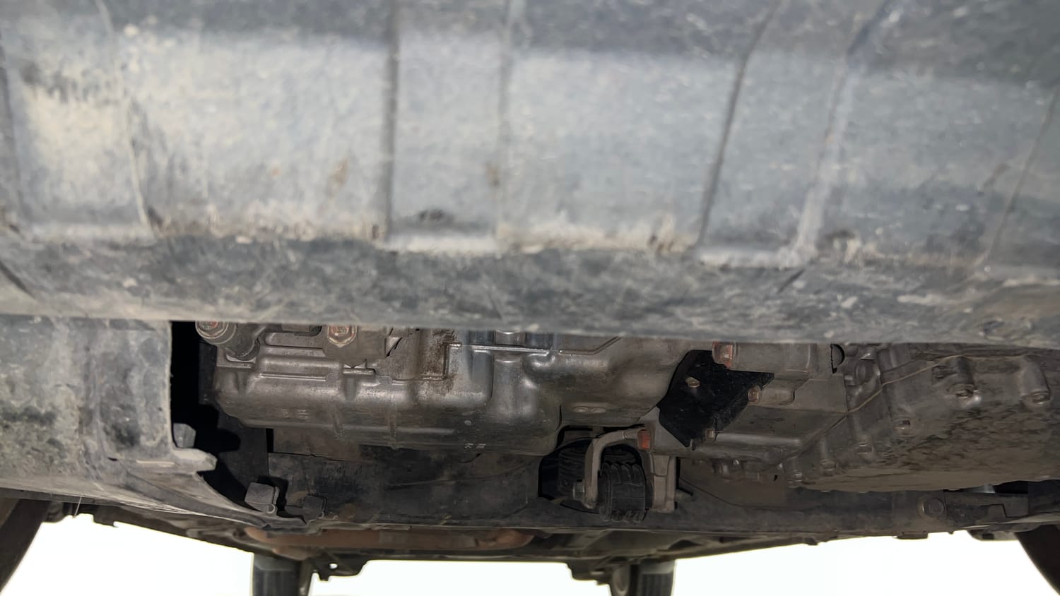 Used 2015 Honda City VX CVT Petrol Automatic extra FRONT LEFT UNDERBODY VIEW