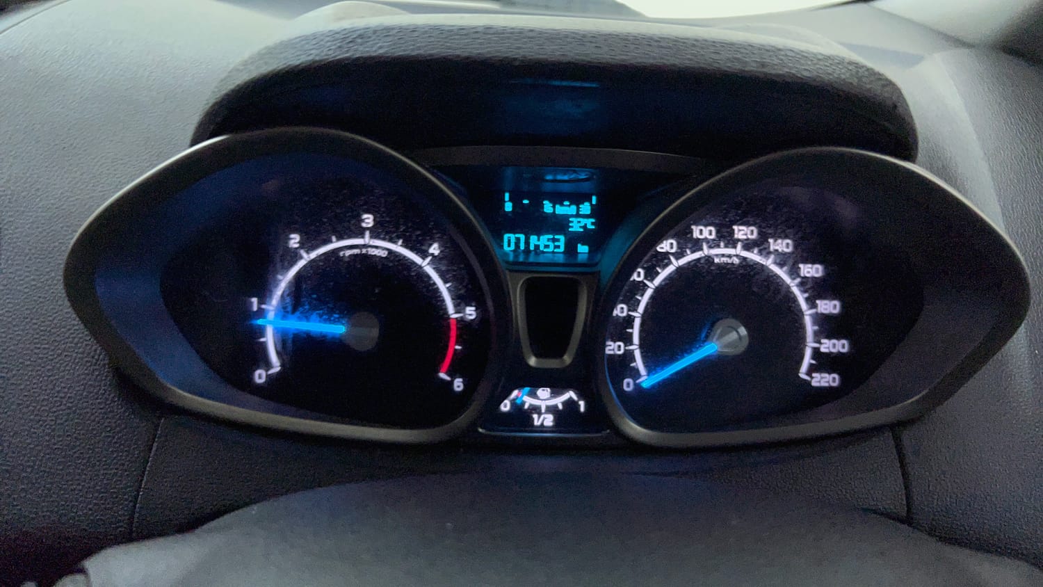 Used 2015 Ford EcoSport Titanium 1.5 TDCi Diesel Manual interior CLUSTERMETER VIEW