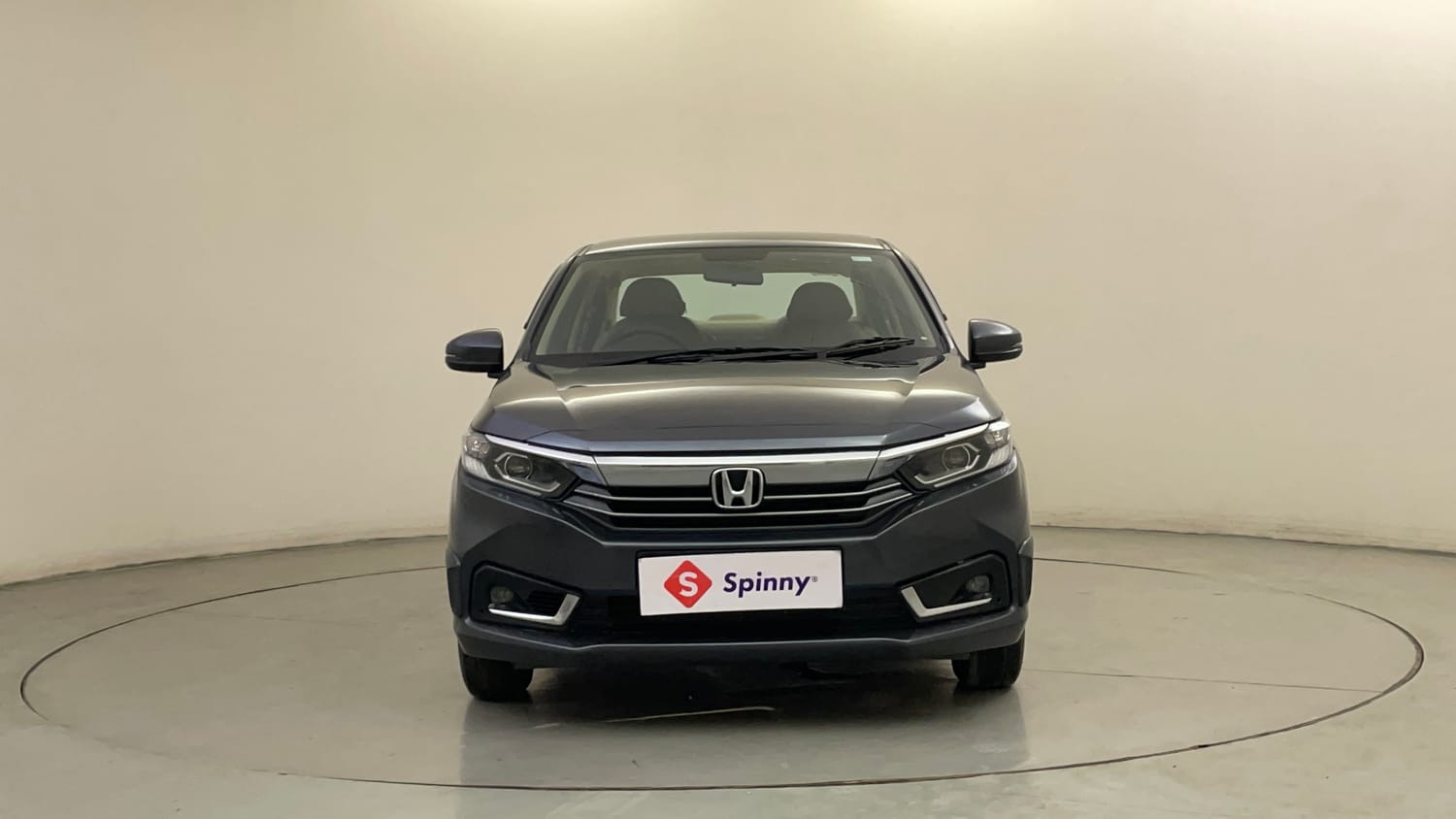 Used 2023 Honda Amaze VX 1.2 Petrol CVT Petrol Automatic exterior FRONT VIEW