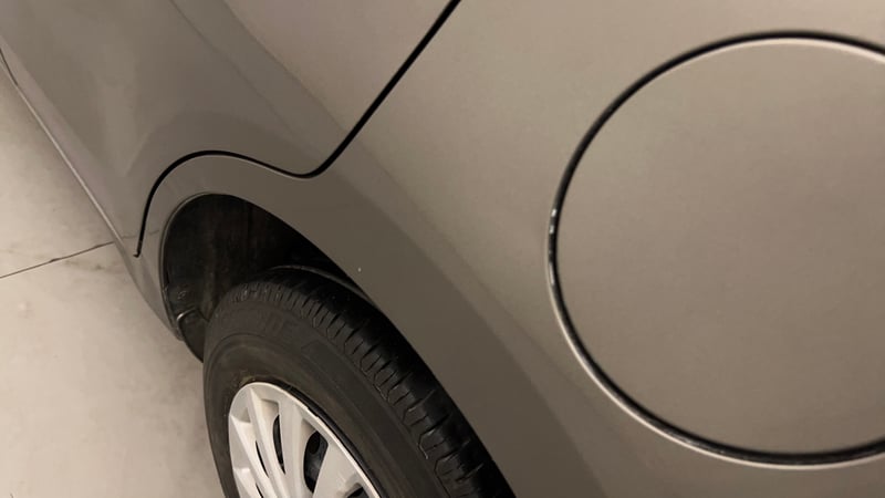 Used 2017 Maruti Suzuki Dzire VDi AMT Diesel Automatic dents MINOR SCRATCH