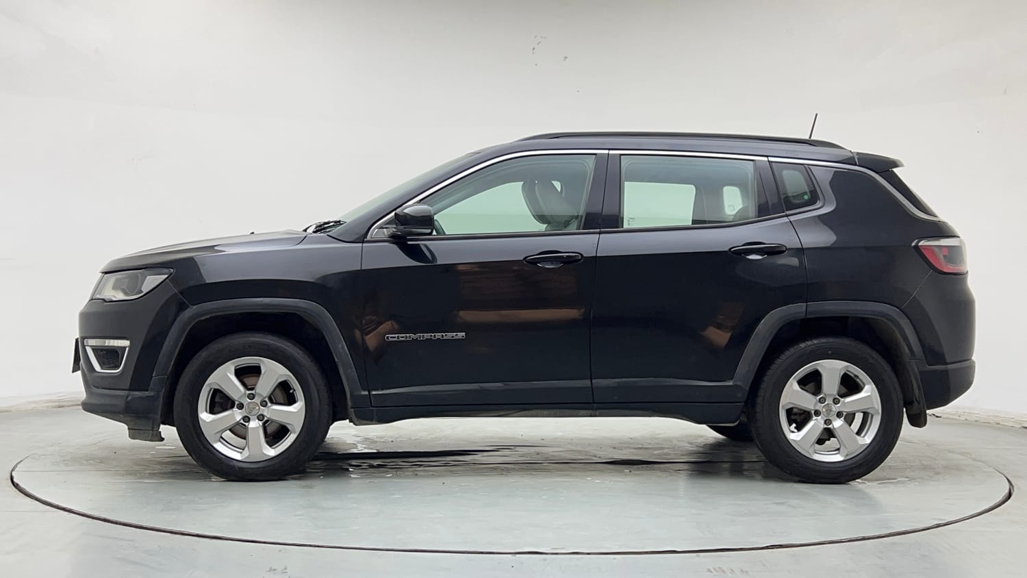 Used 2018 Jeep Compass Limited 1.4 Petrol AT Petrol Automatic exterior LEFT SIDE VIEW